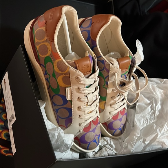 COPY - Lowline Coated Canva Tan Multi COACH sneaker size 6B - Picture 4 of 6